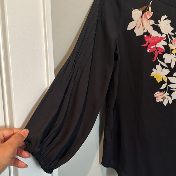 Loft Ann Taylor 3 tops bundle - Picture 14 of 16